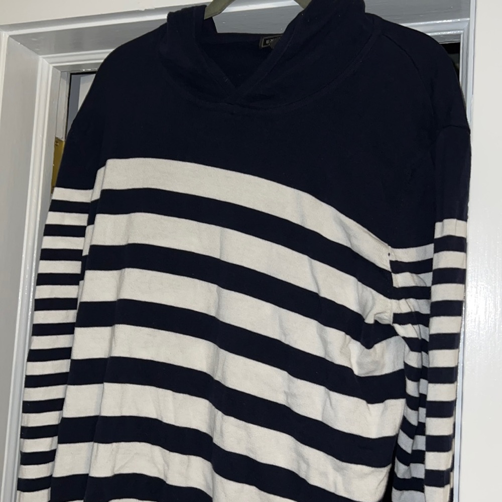 Express - hooded sweater